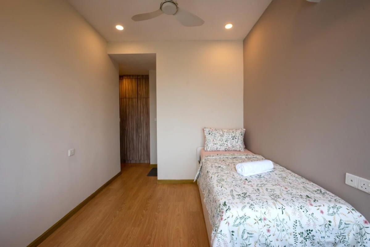 Comfy 3Br Apt In Danga Bay Free Parking Sea View Johor Bahru Zewnętrze zdjęcie