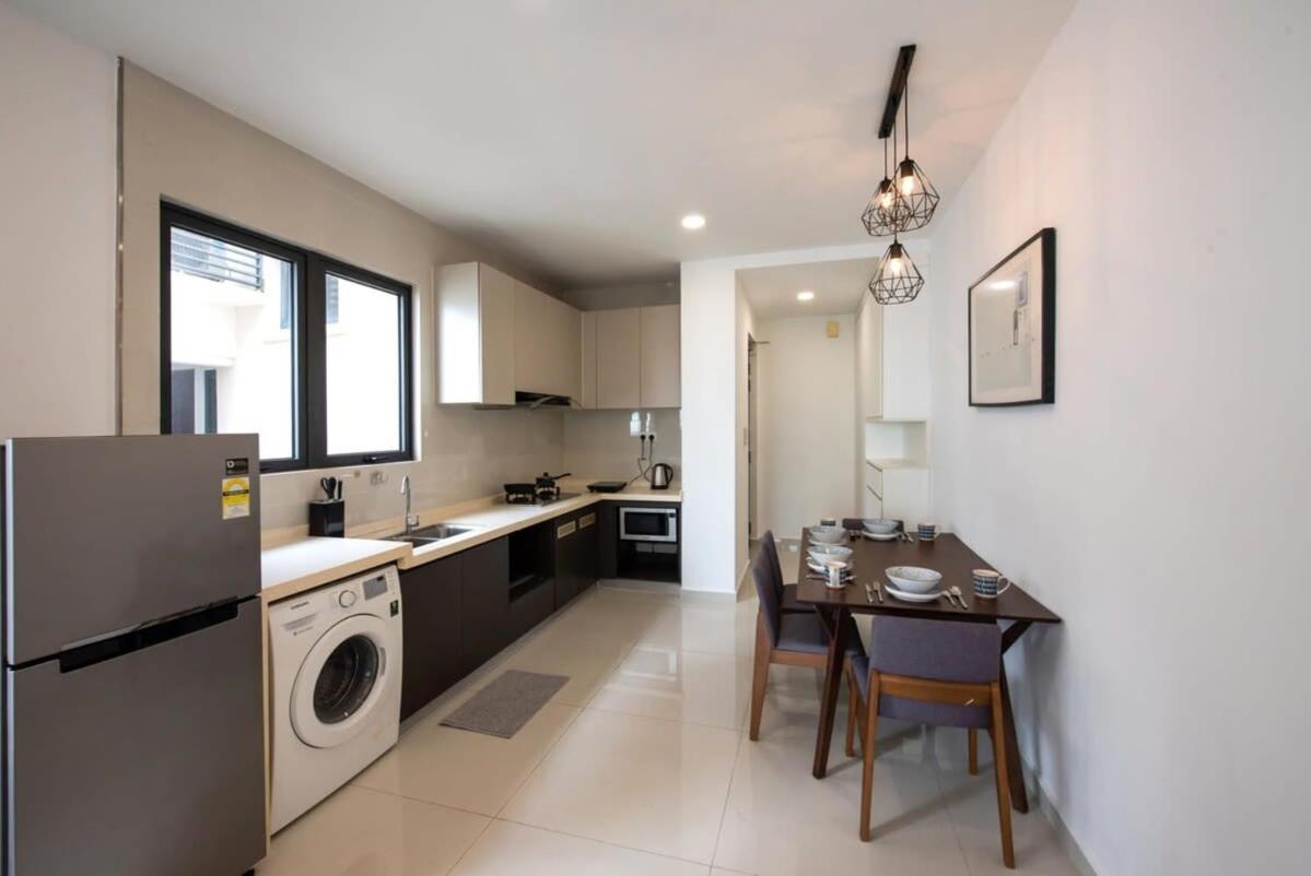 Comfy 3Br Apt In Danga Bay Free Parking Sea View Johor Bahru Zewnętrze zdjęcie