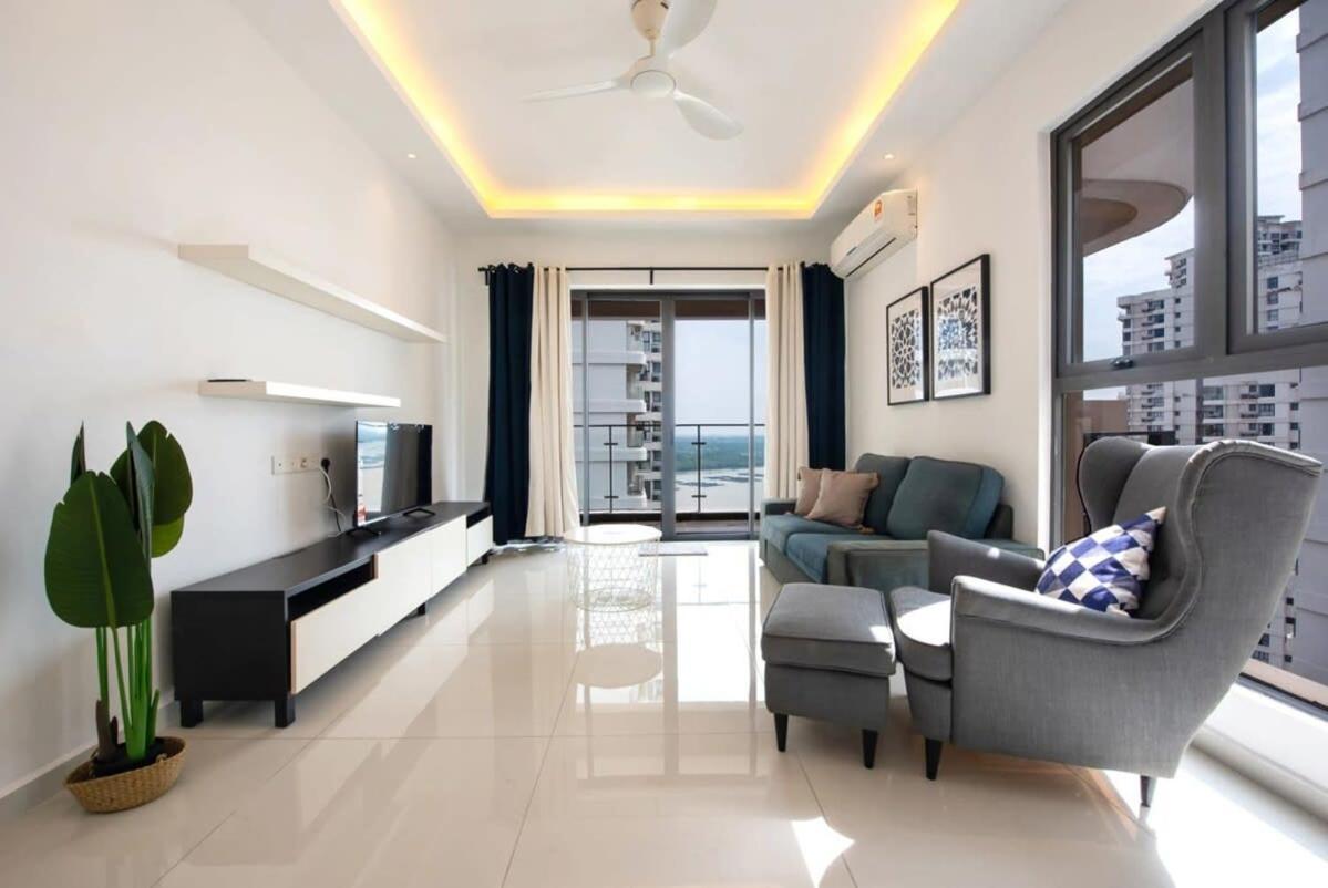 Comfy 3Br Apt In Danga Bay Free Parking Sea View Johor Bahru Zewnętrze zdjęcie