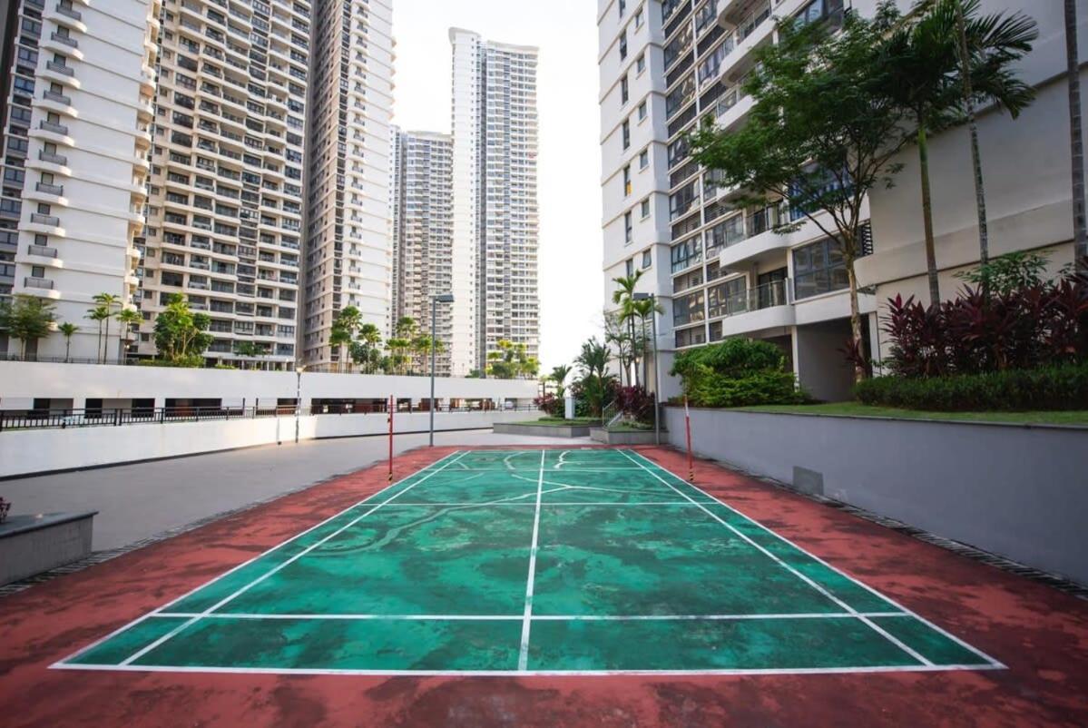 Comfy 3Br Apt In Danga Bay Free Parking Sea View Johor Bahru Zewnętrze zdjęcie